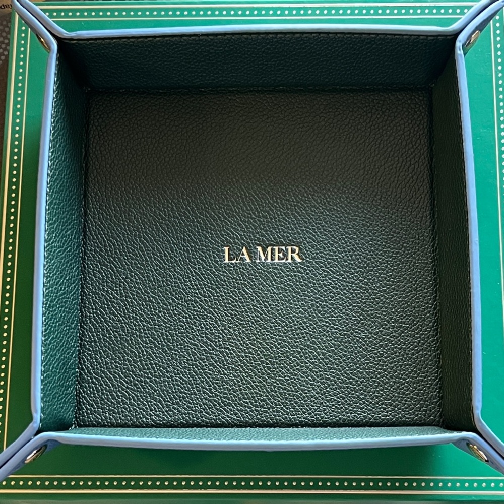 NWT La Mer Luxurious Teal/Emerald Green and Blue Valet Catch-All Tray